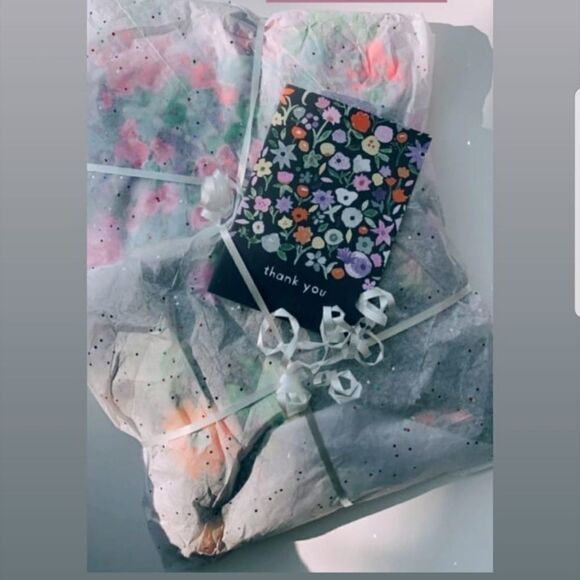 Vintage 90's Embroide Denim Shortsleeve Button Up - Picture 6 of 6